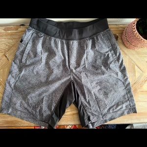 Lululemon THE shorts 9” LL